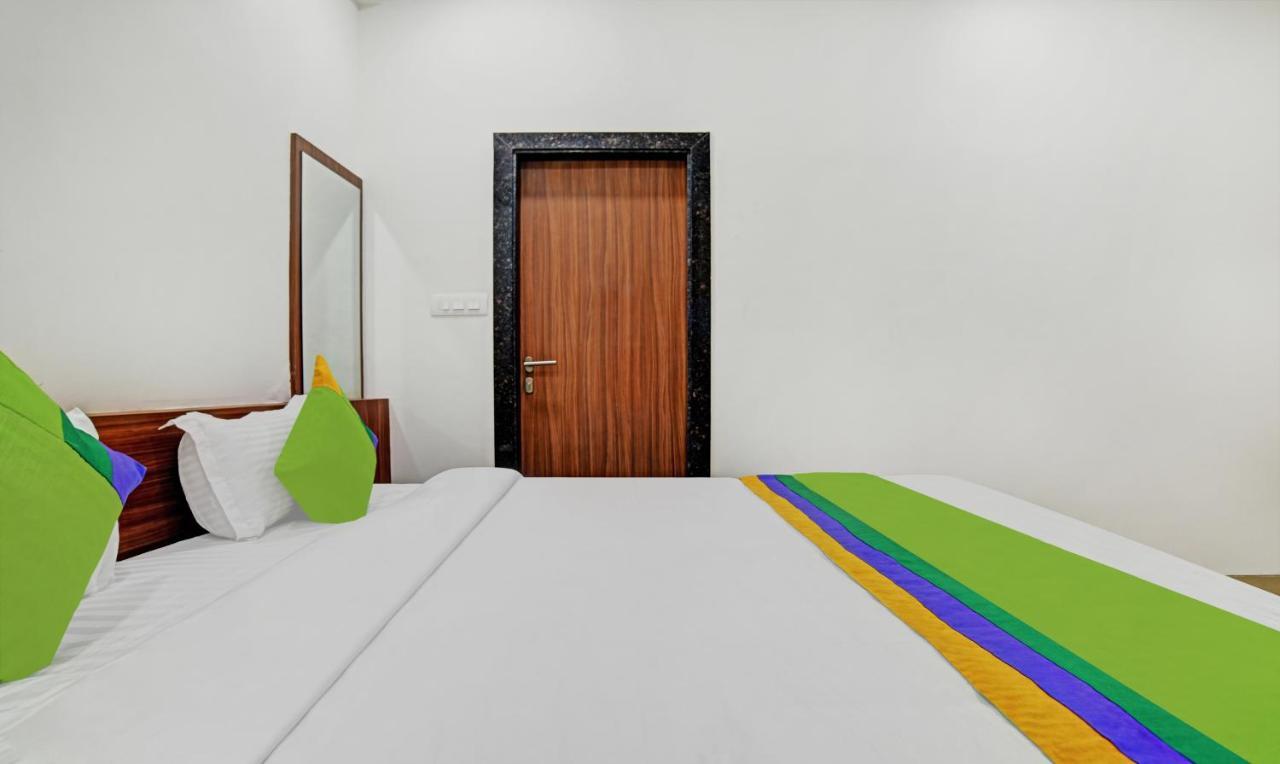 Treebo Shivaay Hotel Indore Exterior foto
