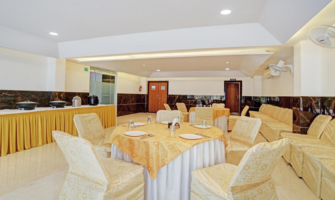 Treebo Shivaay Hotel Indore Exterior foto