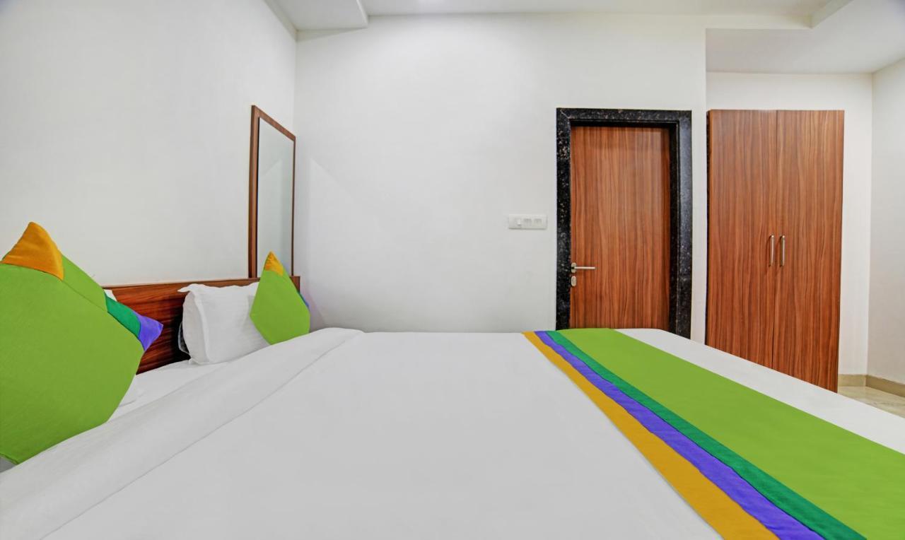 Treebo Shivaay Hotel Indore Exterior foto